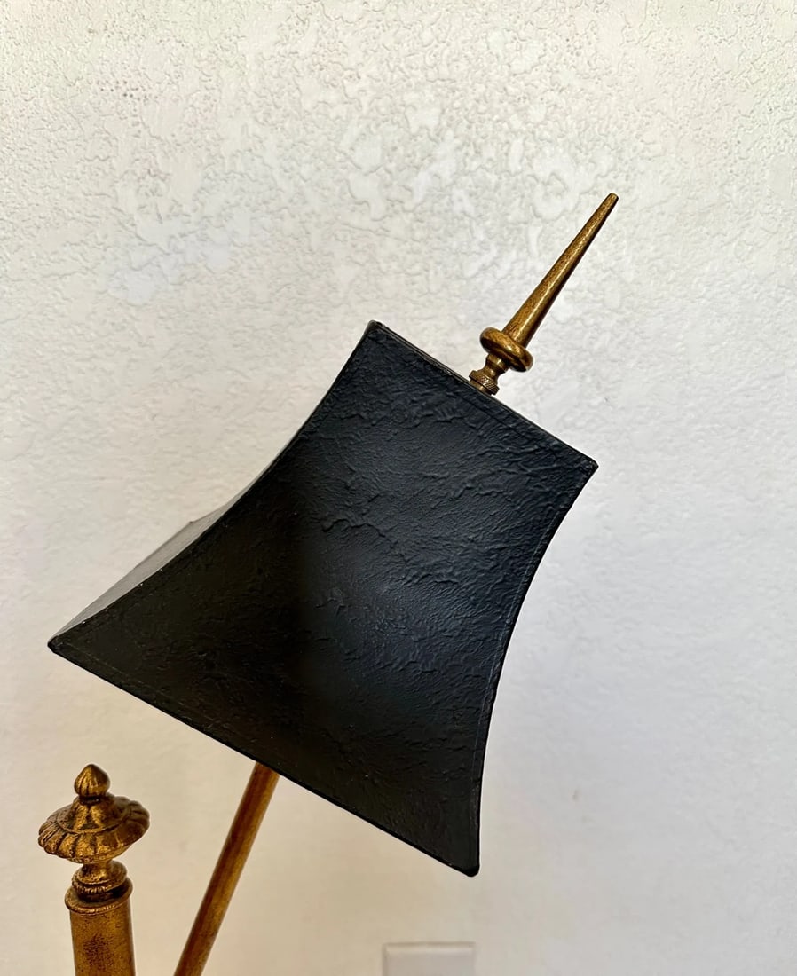 Vintage Hollywood Regency Gold Gilt Arrow Table Lamp - 3