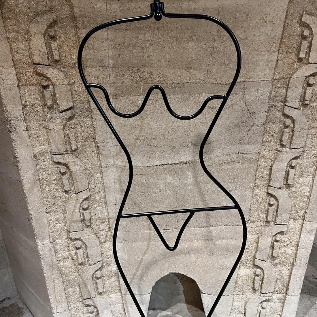 1980s Post-Modern Female Valet Tubular Metal Art Häpen Ehlén Johansson Ikea Sweden - 3