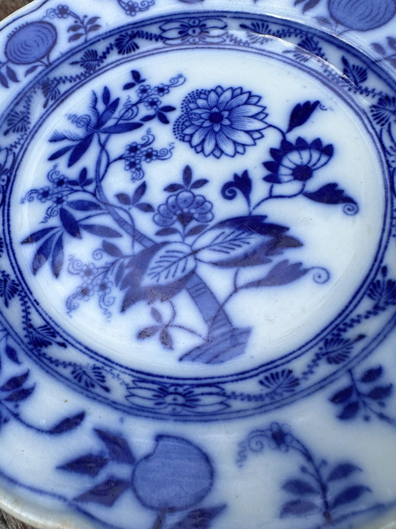 Early 20th Century English Blue Onion Flow Blue Plate - 5
