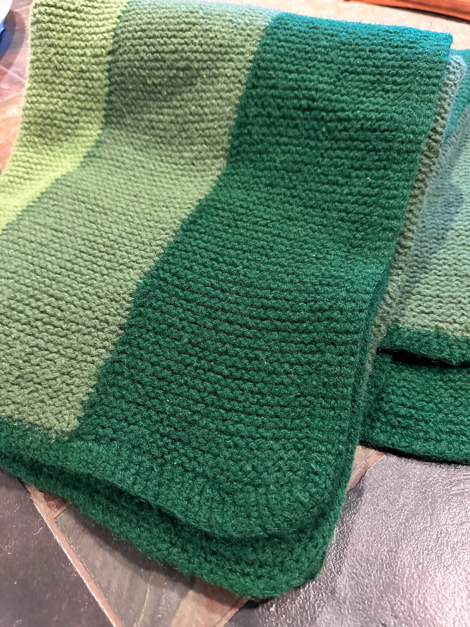 Vintage Mid-20th Century Green Hand Knit Wool Blend Throw - 6
