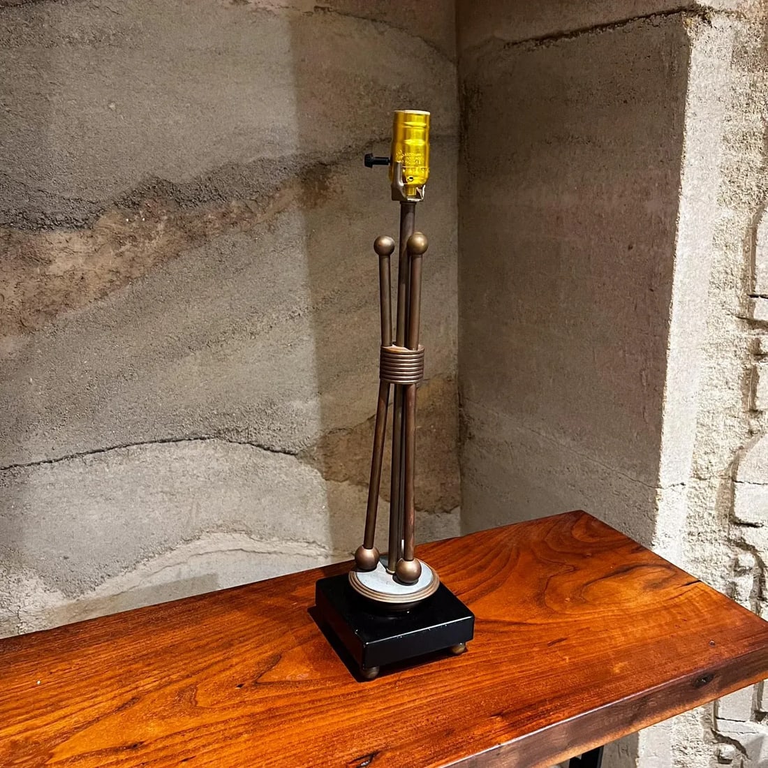 1960s Arturo Pani Refined Brass Table Lamp Mexico - 3