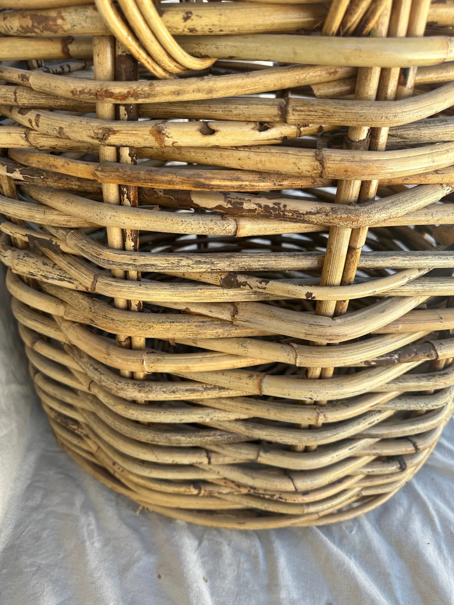 Large Thick Woven Rattan Basket - 4