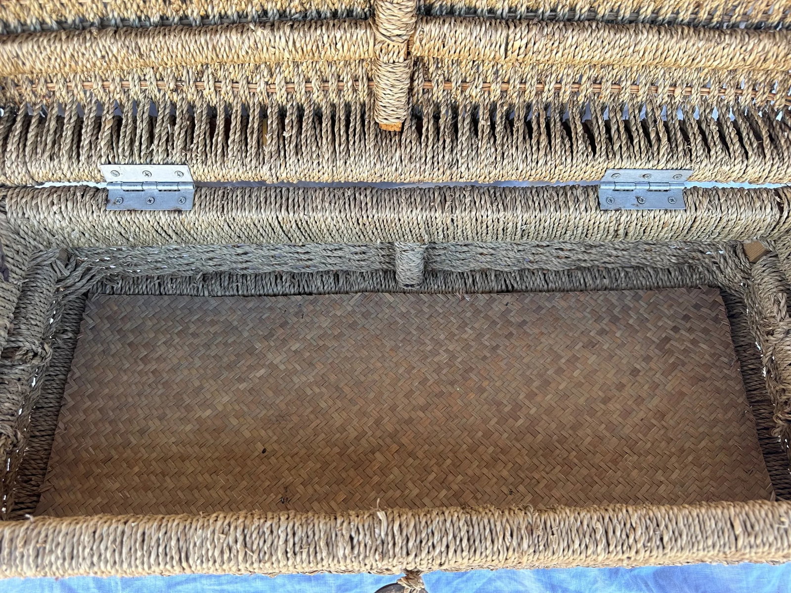 Vintage Rectangle Raffia Trunk - 5