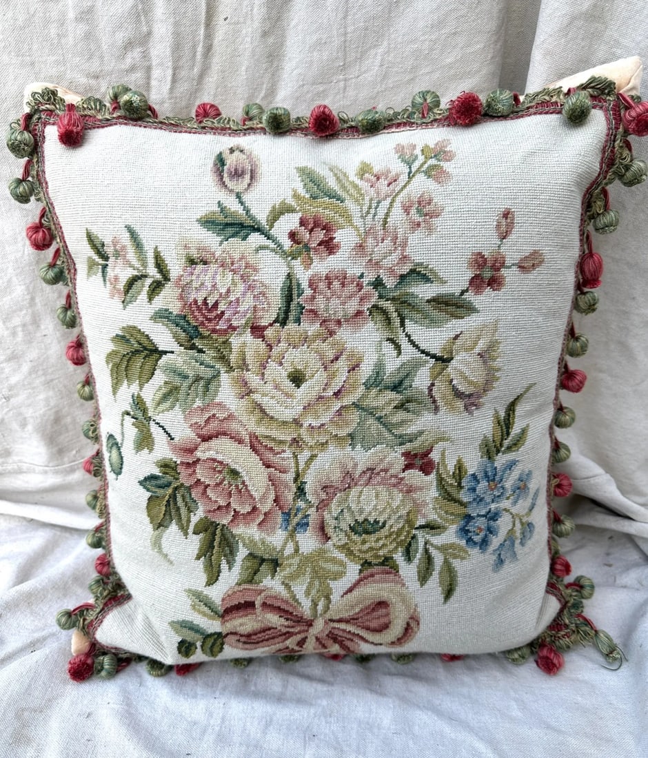 Vintage Needlepoint Pillow With Tassels - 7