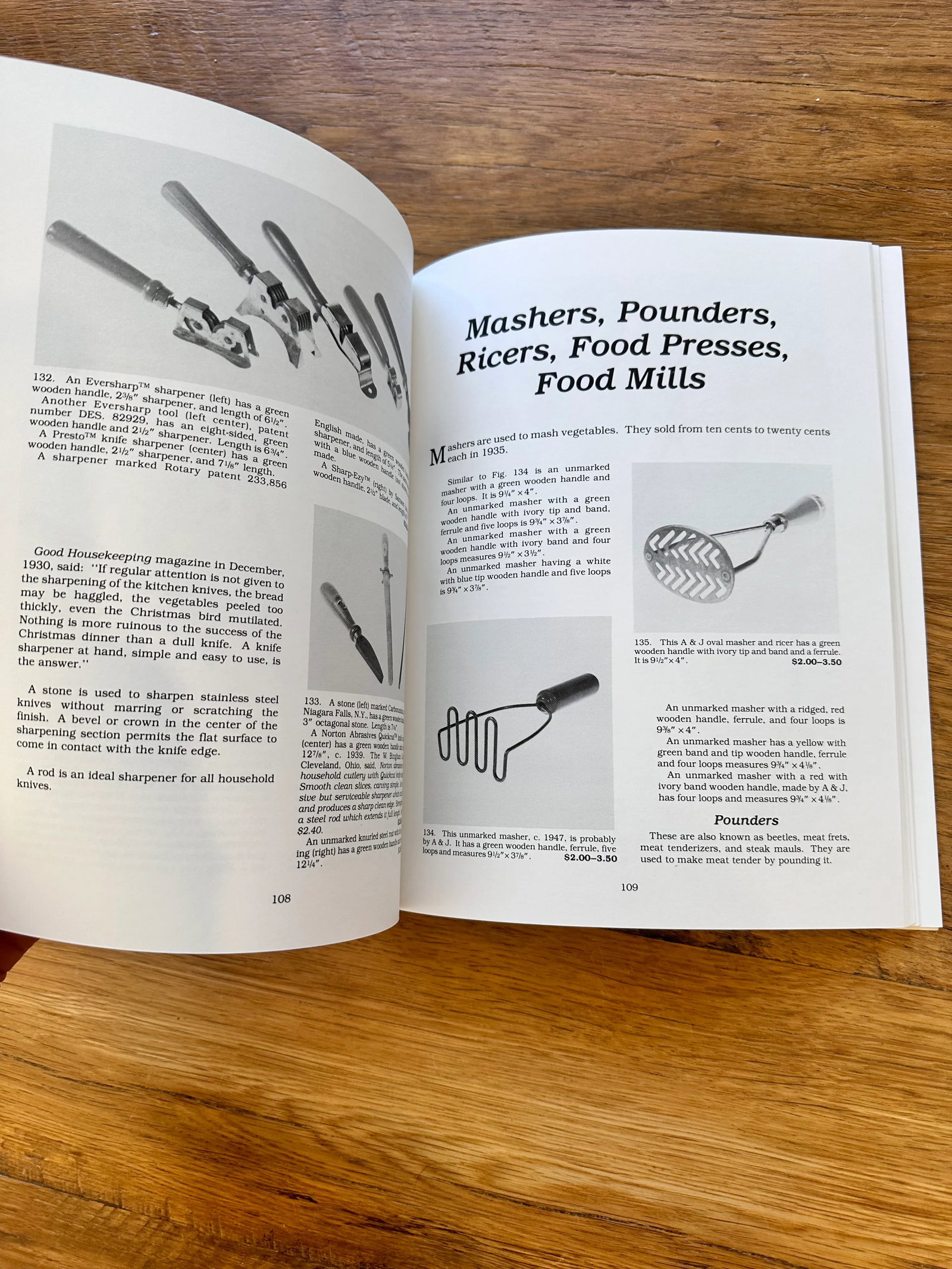 Kitchens and Gadgets 1920-1950 Book Softcover - 9