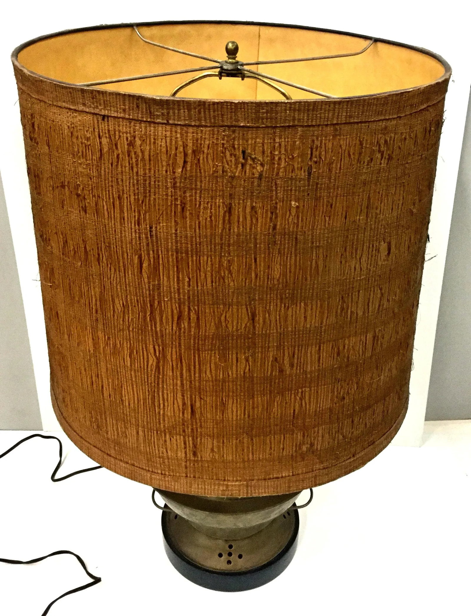 Vintage Mid Century Brutalist Brass Table Lamp - 2