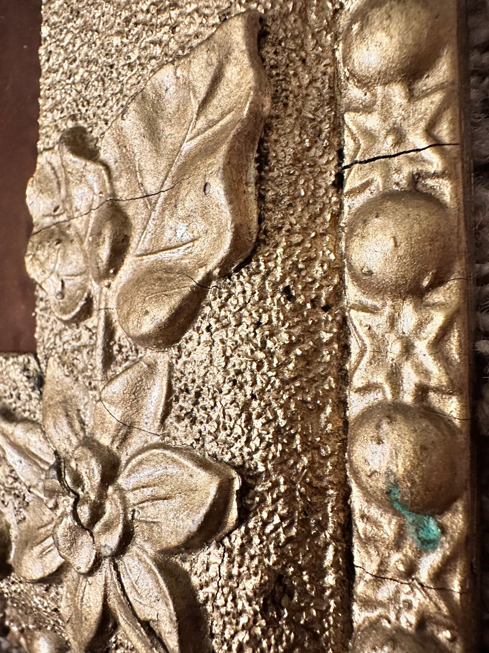 Antique Victorian Floral Gilded Plaster Oak Wood Frame Mirror - 10