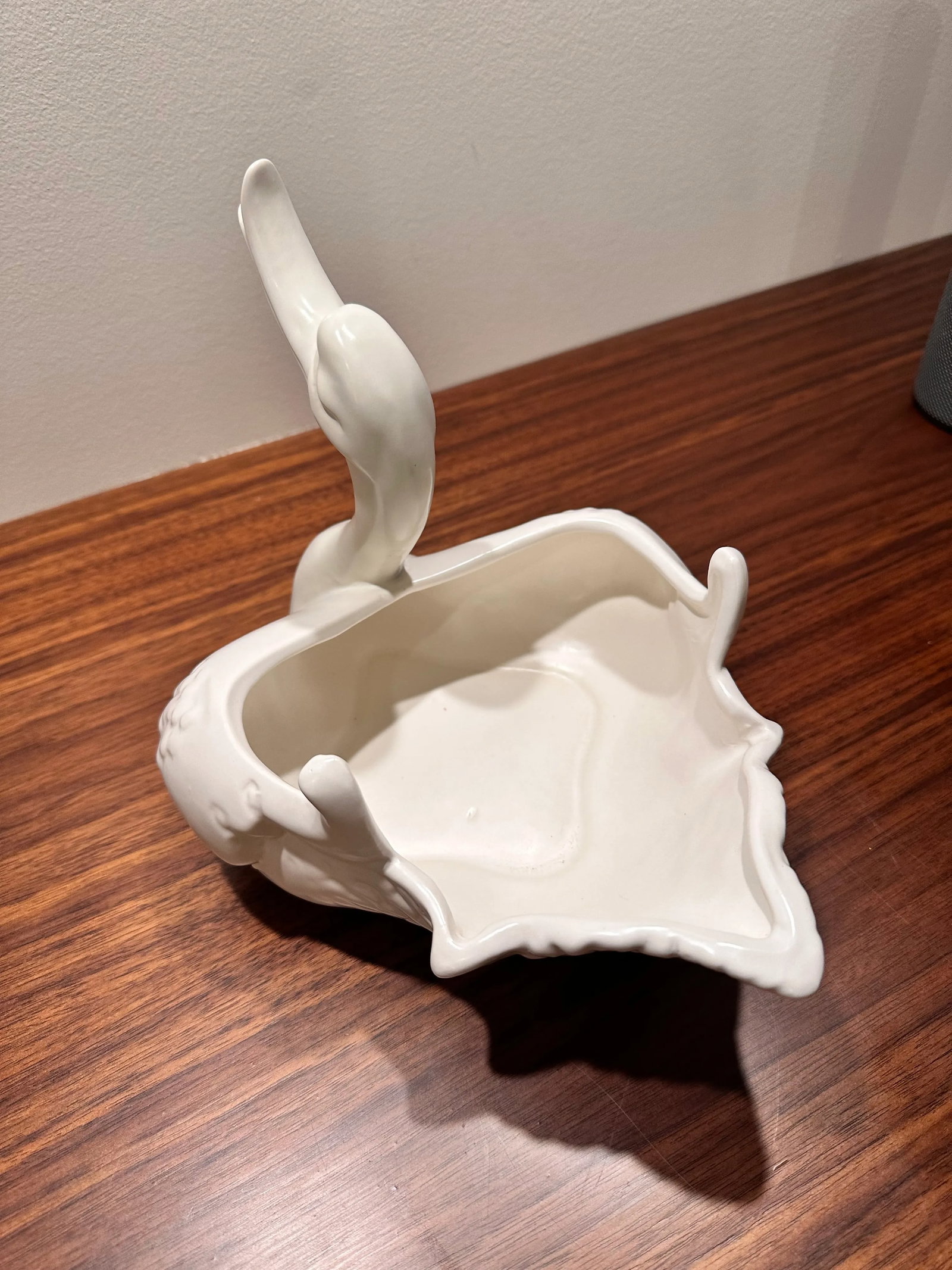 Vintage White Swan Hull Art Pottery 23 Usa Ceramic - 9