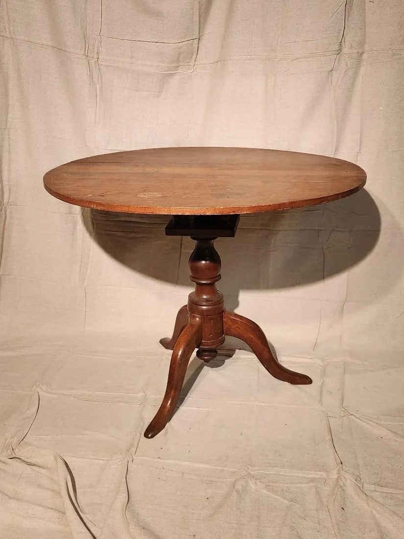 Mid 18th Century Antique Tilt Top Bird Cage Table - 10