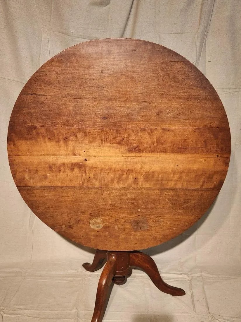 Mid 18th Century Antique Tilt Top Bird Cage Table - 3