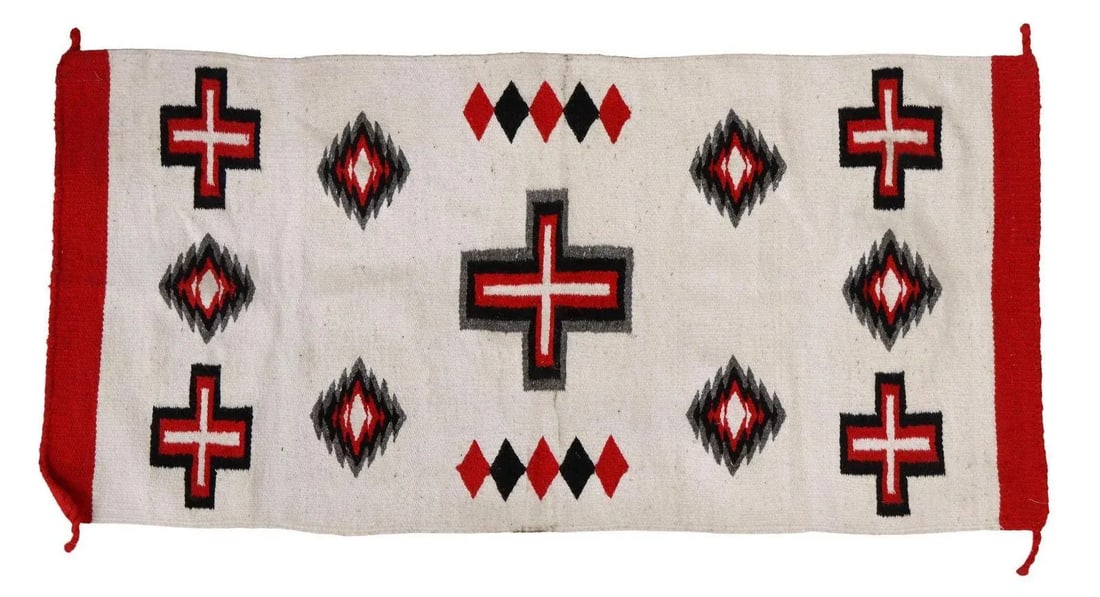Vintage White Navajo Style Wall Hanging Rug - 5
