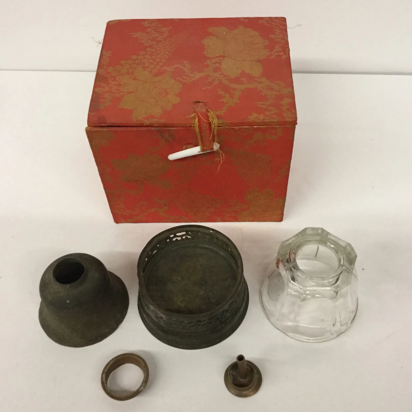 Bronze & Glass Oil Lantern - 12