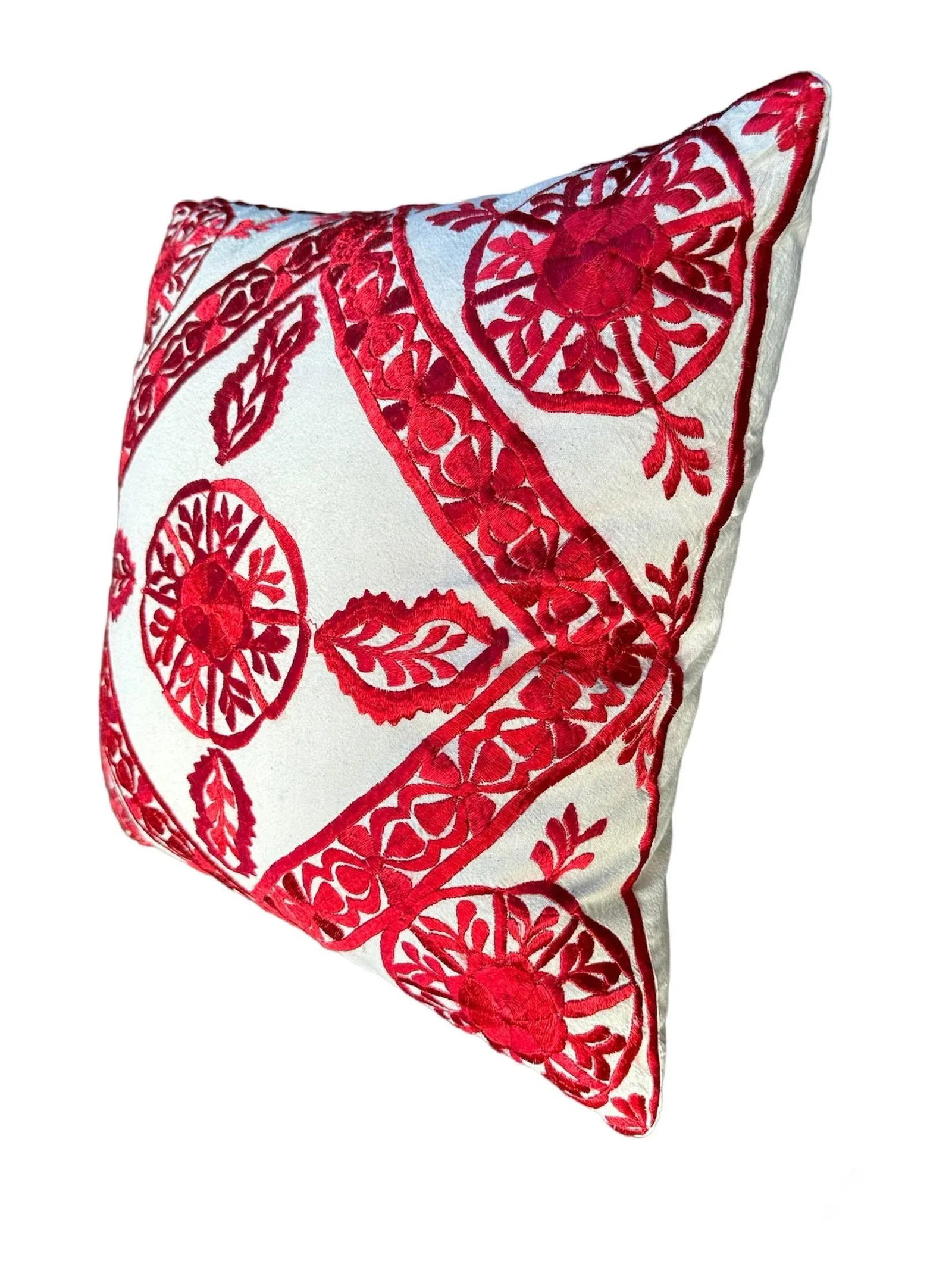 Late 20th Century Moroccan Red Silk Embroidered Pillow - 9