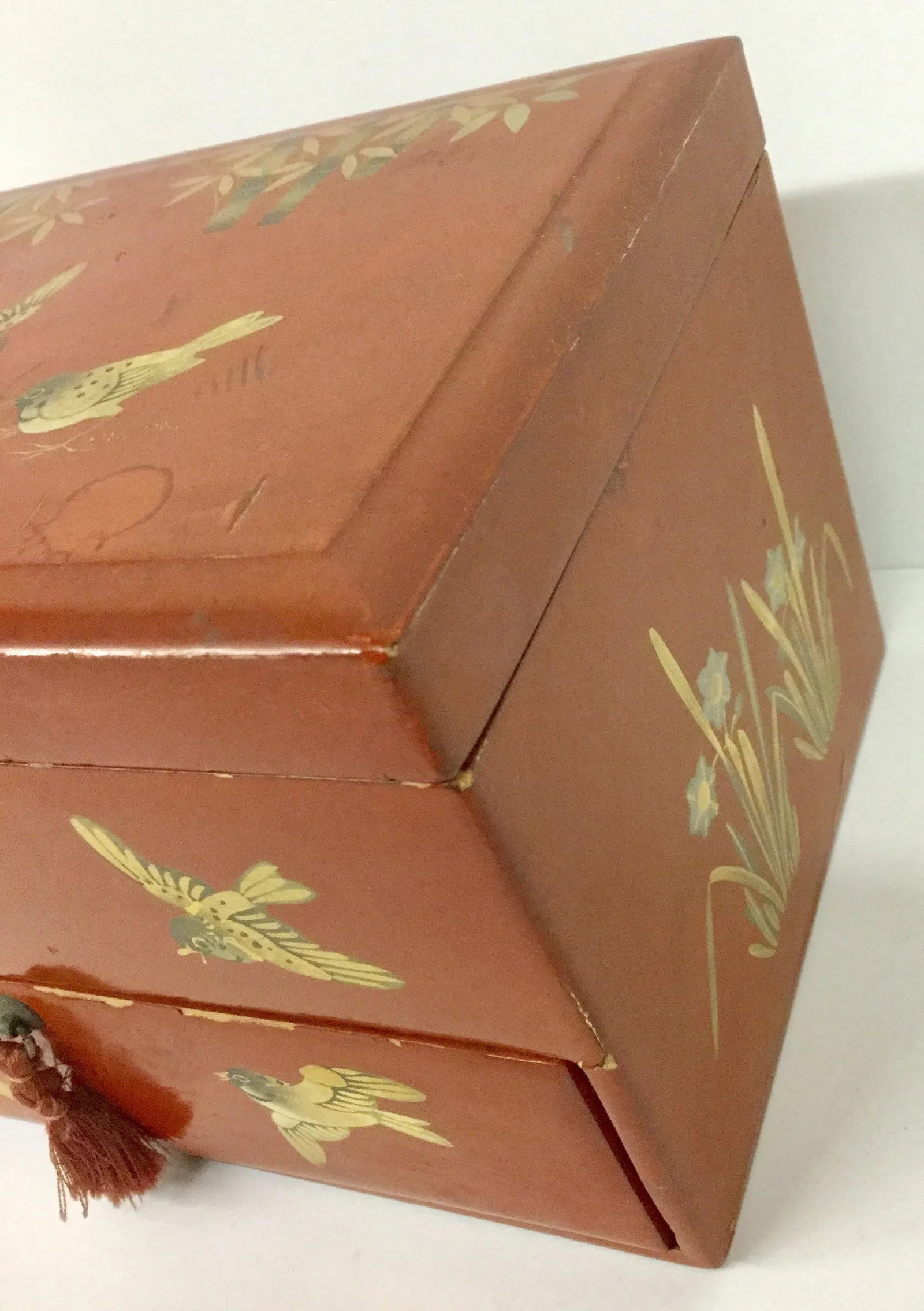 1930s Vintage Japanese Lacquerware Hand-Painted Jewelry Box - 3