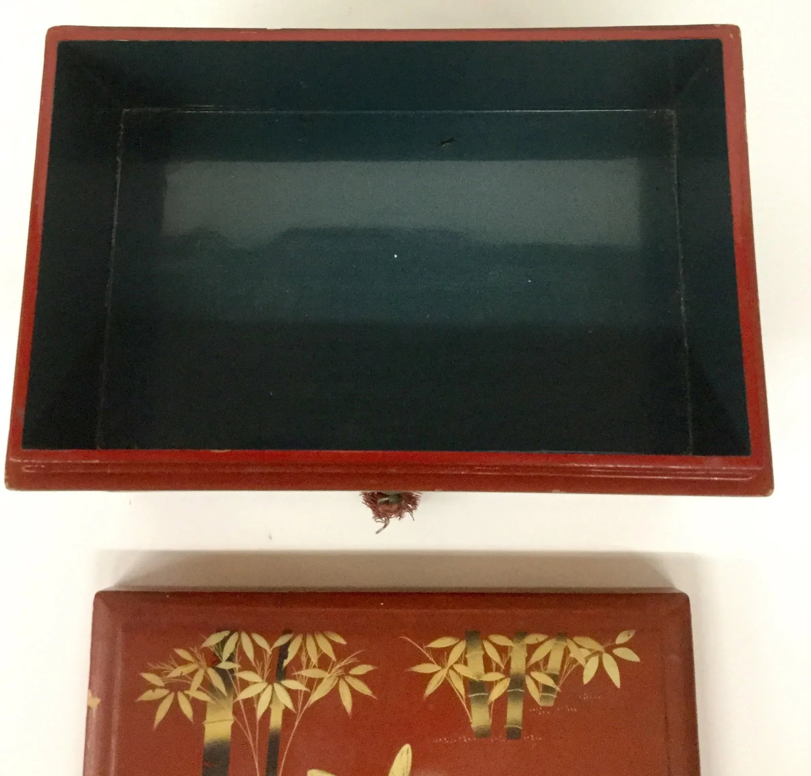 1930s Vintage Japanese Lacquerware Hand-Painted Jewelry Box - 9