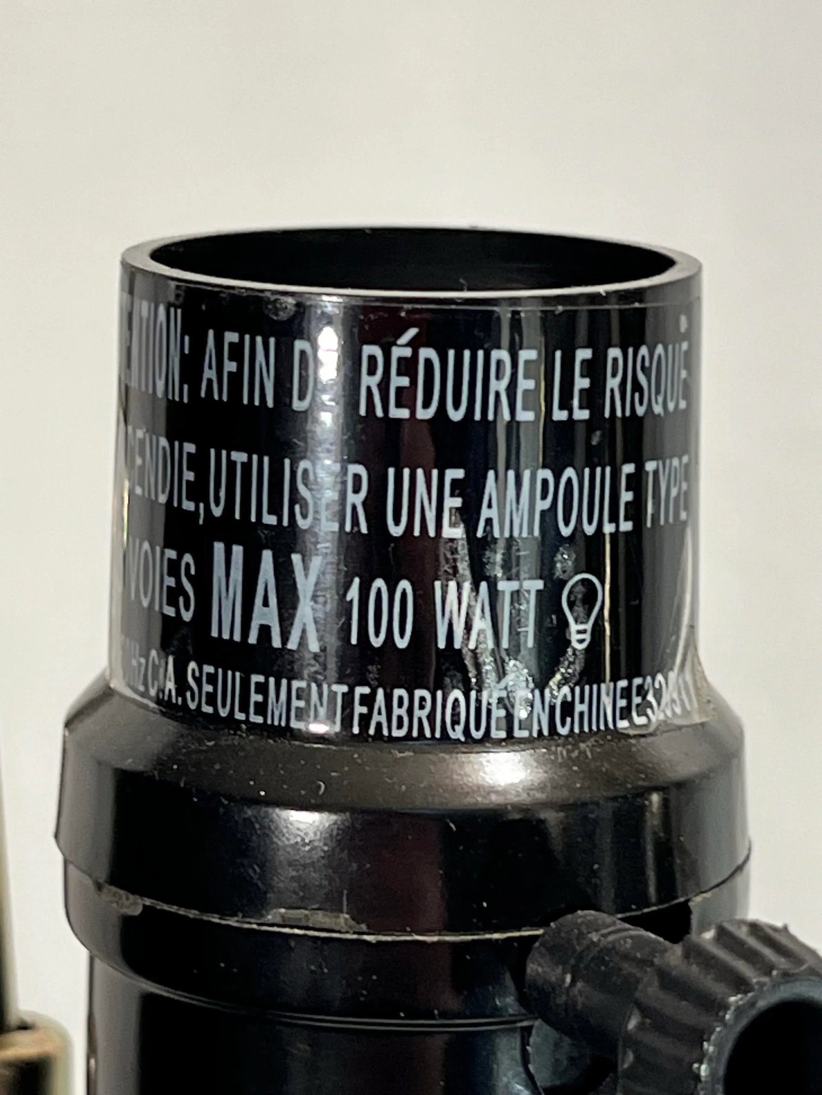 Surya White Hobnail Glass Style Reverse Painted White Table Lamp With Impressionist Style Floral Sha - 8