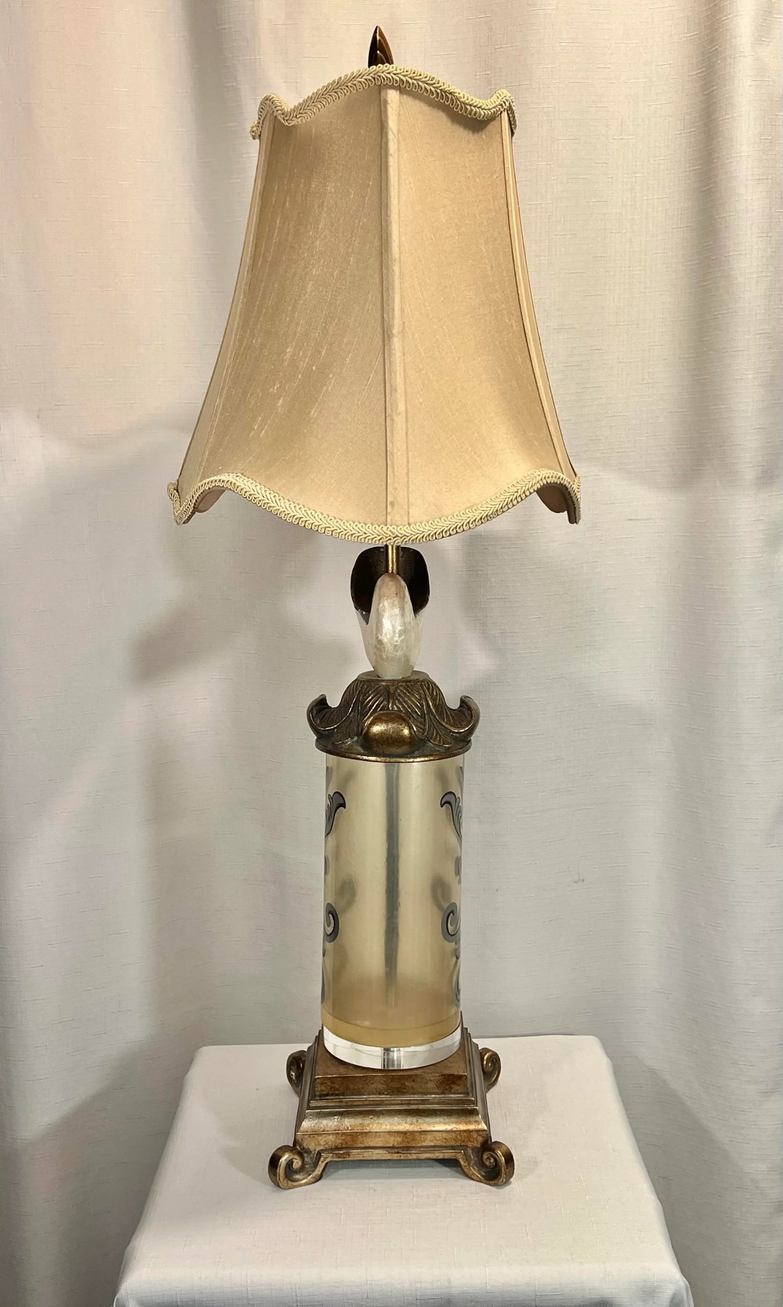 Vintage Palm Beach Regency Gilt Nautilus Seashell Column Table Lamp - 3