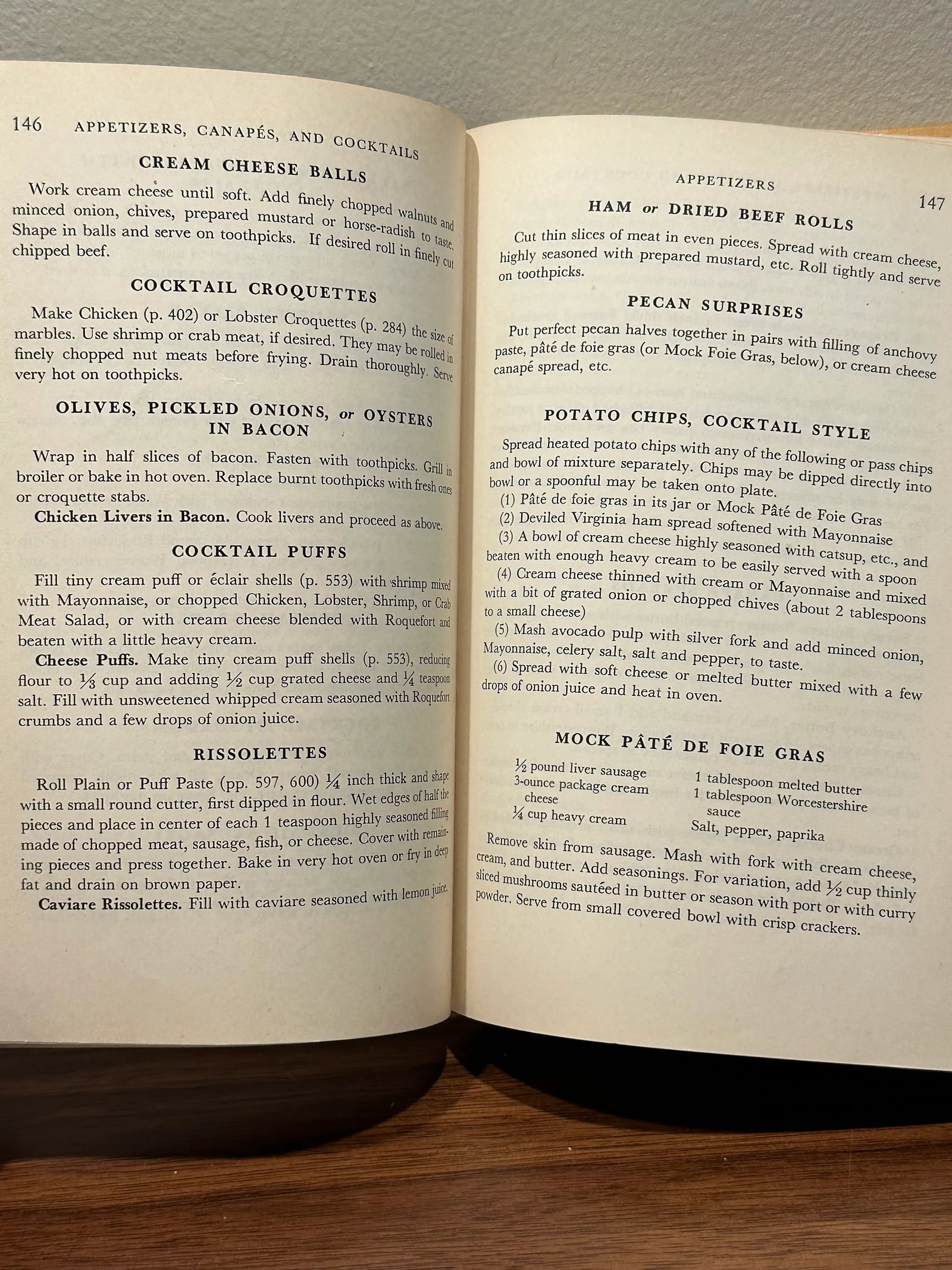 Vintage Hardcover 1942 Boston Cooking School Cookbook by Fannie Farmer - 8