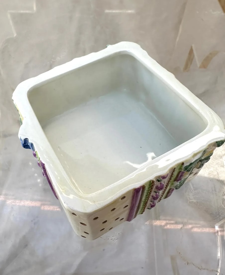 Fitz and Floyd Flower Trinket Box - 4