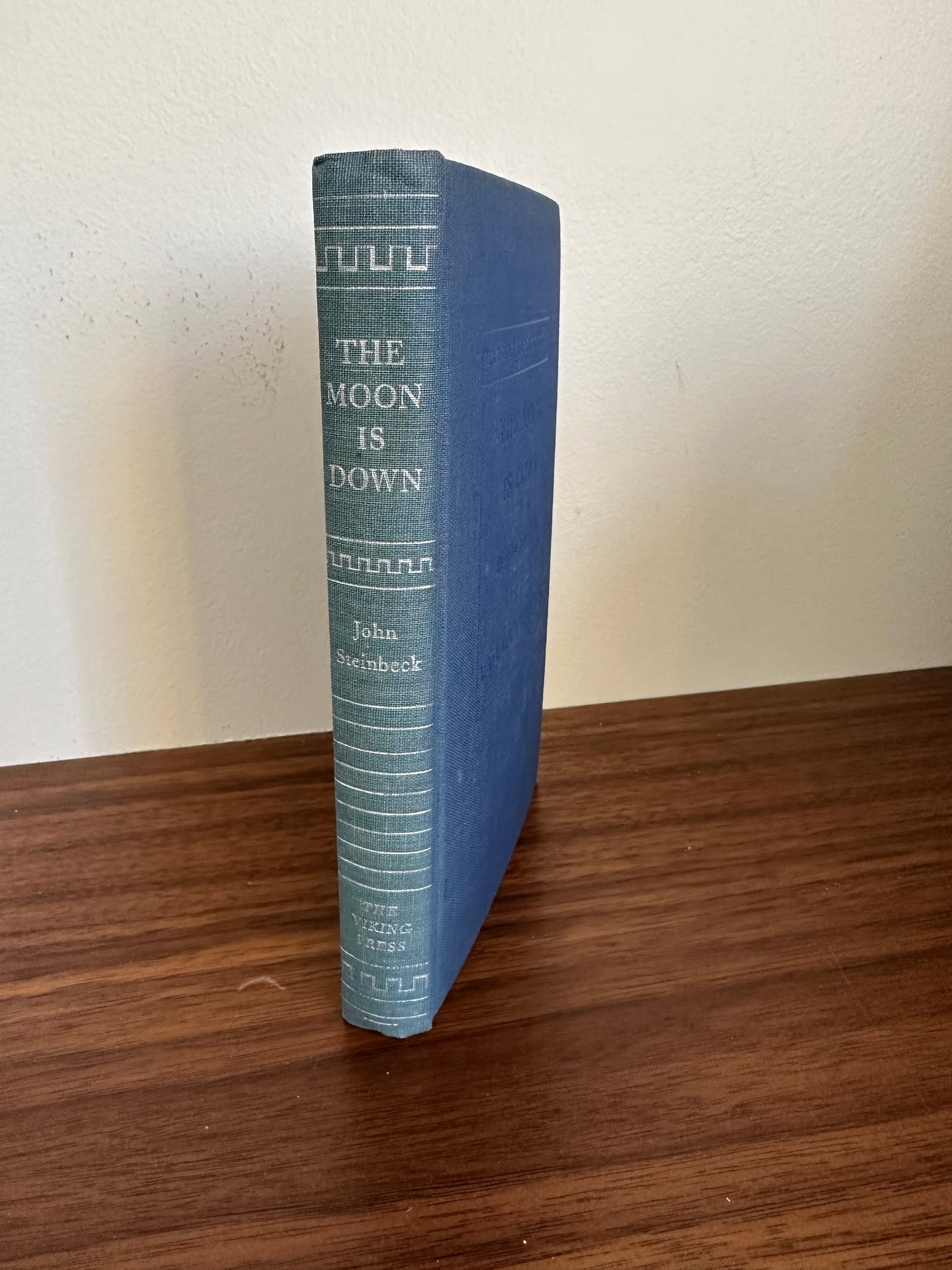 Vintage 1942 First Edition John Steinbeck the Moon Is Down Hardcover Book - 8
