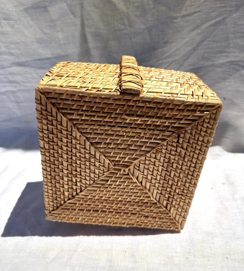 Woven Rattan/Bamboo Utensil Holder - 4