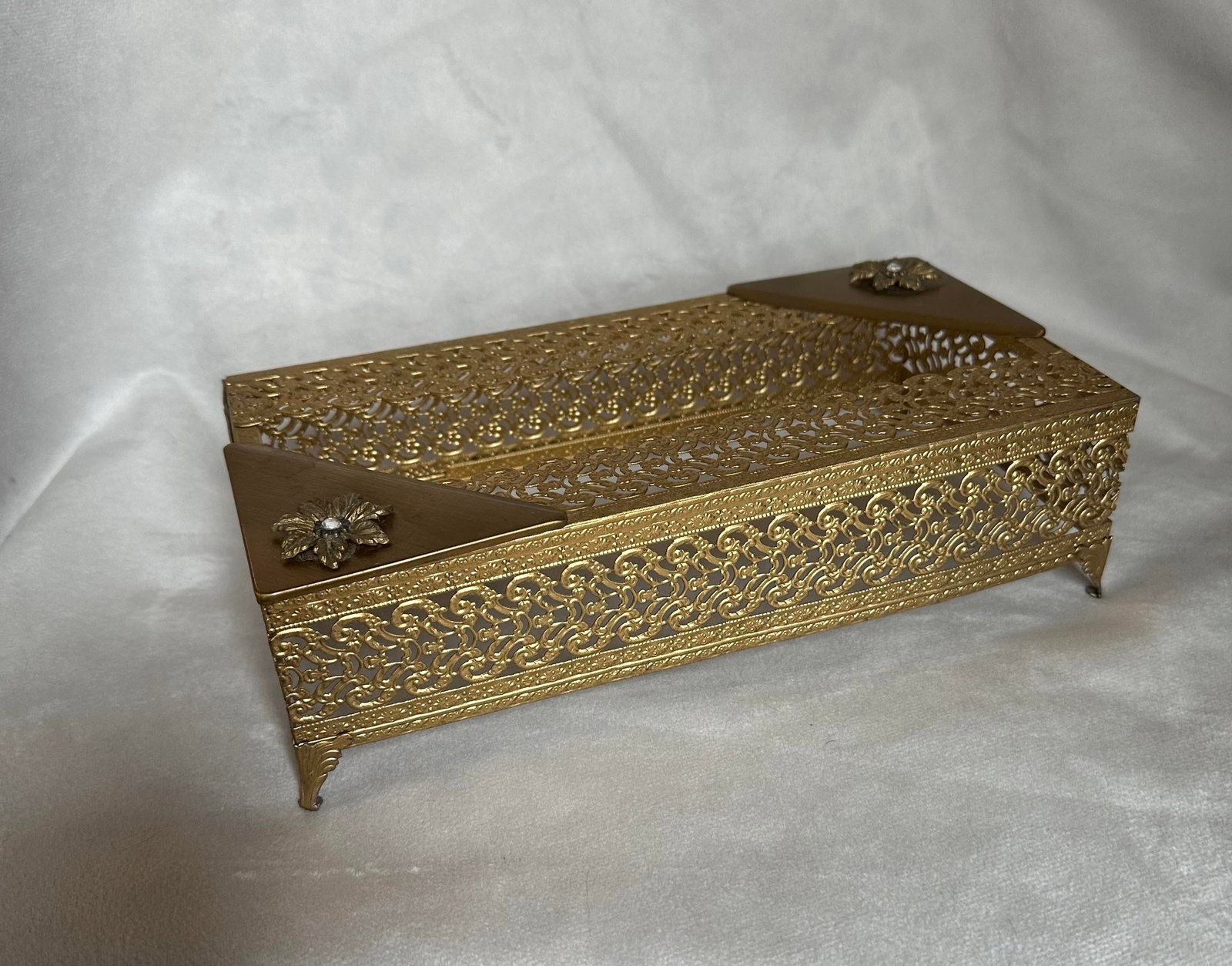 Vintage Gold Tone Filigree Metal Tissue Box Cover - 10