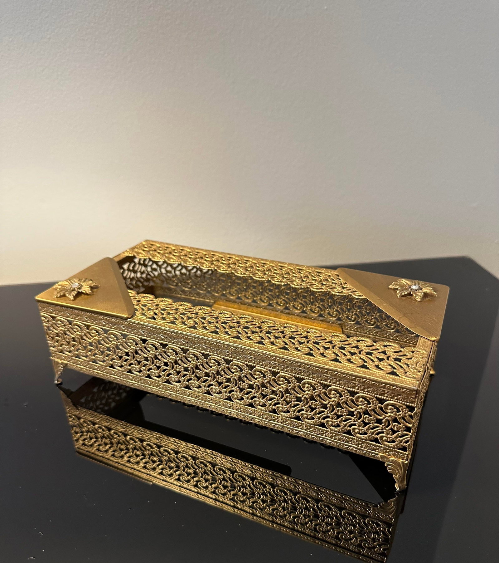 Vintage Gold Tone Filigree Metal Tissue Box Cover - 4