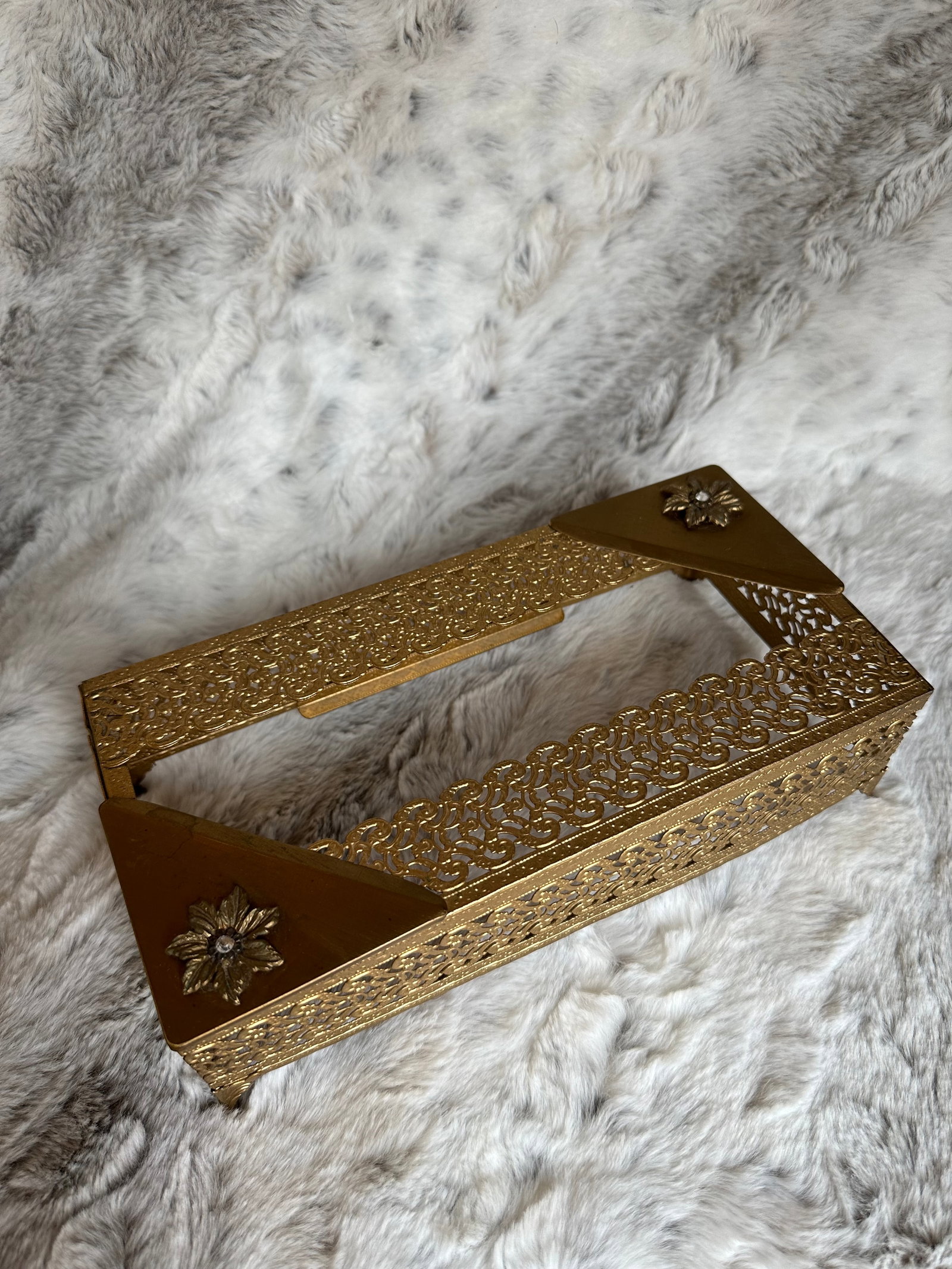 Vintage Gold Tone Filigree Metal Tissue Box Cover - 6