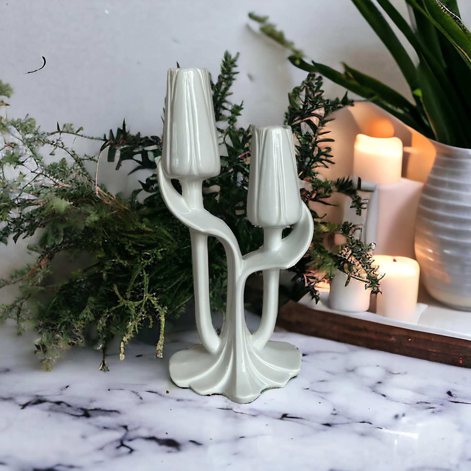 Vintage White Tulip Candle Holder Maddux of California - 7