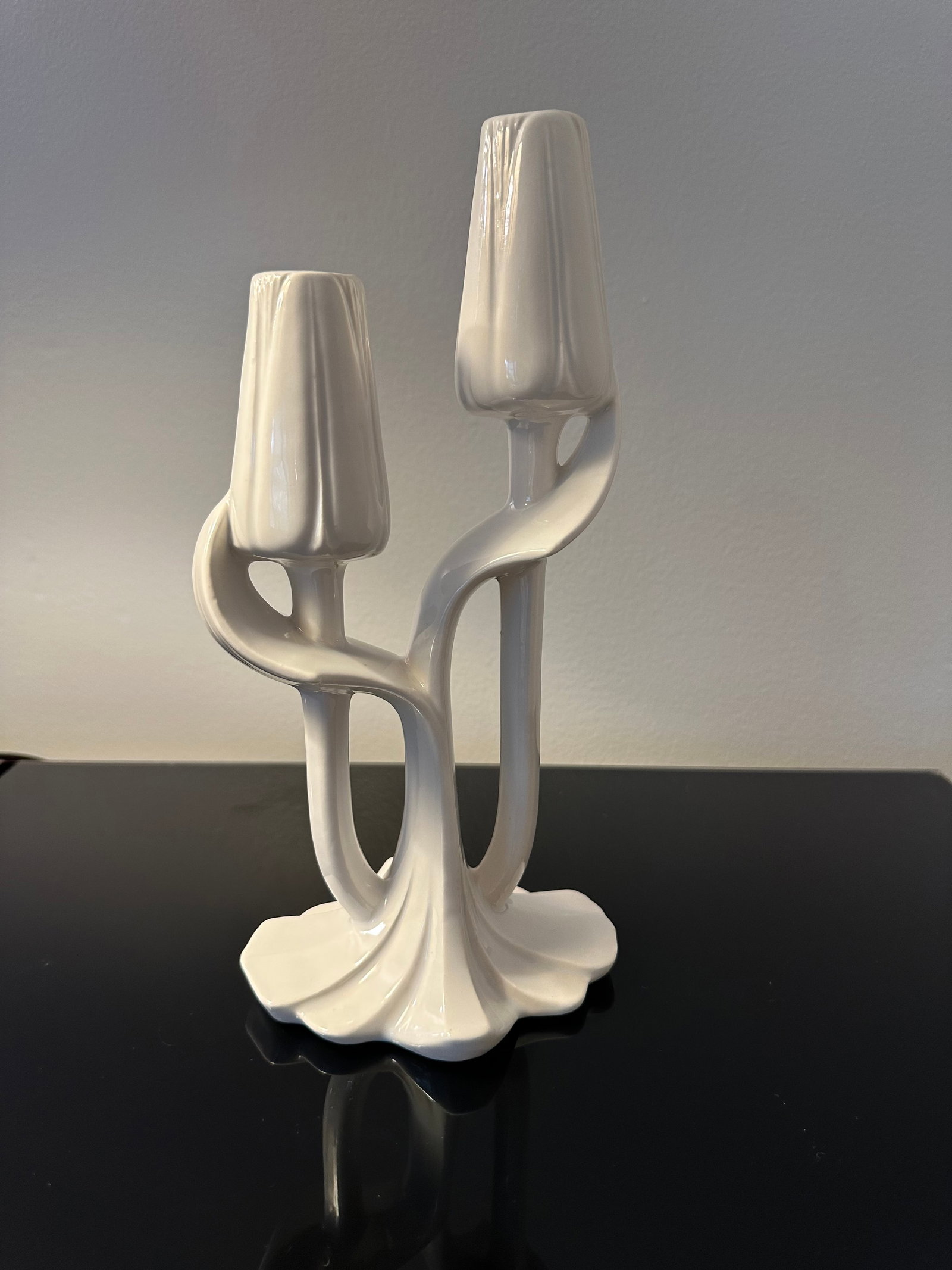 Vintage White Tulip Candle Holder Maddux of California - 9