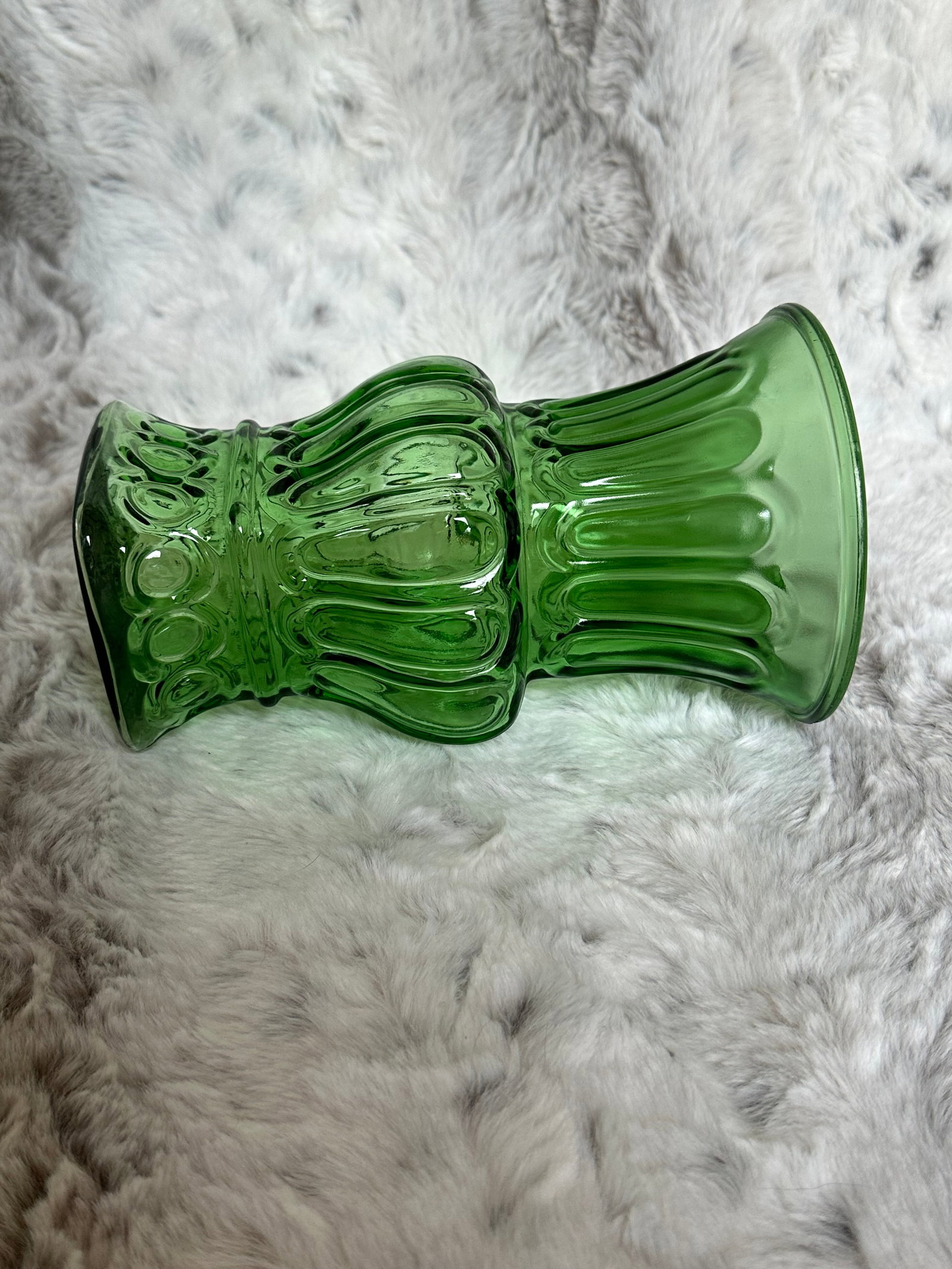 Vintage Art Deco Grecian Roman Green Glass Vase - 7