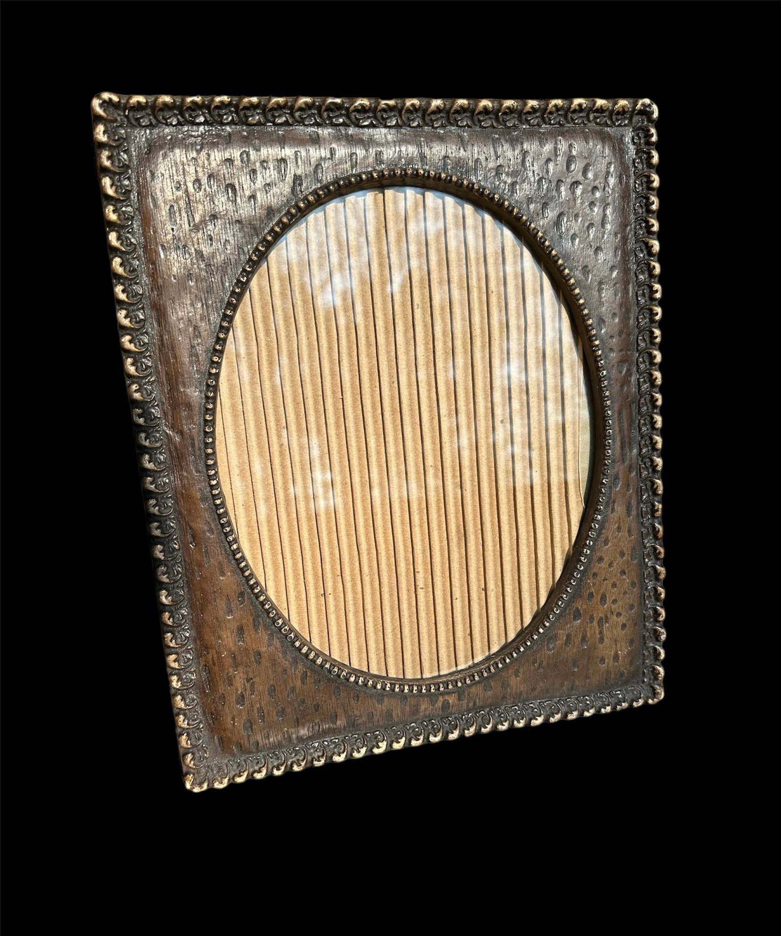 Late 20th Century African Safari Style Oval Tabletop Picture Frame - 5