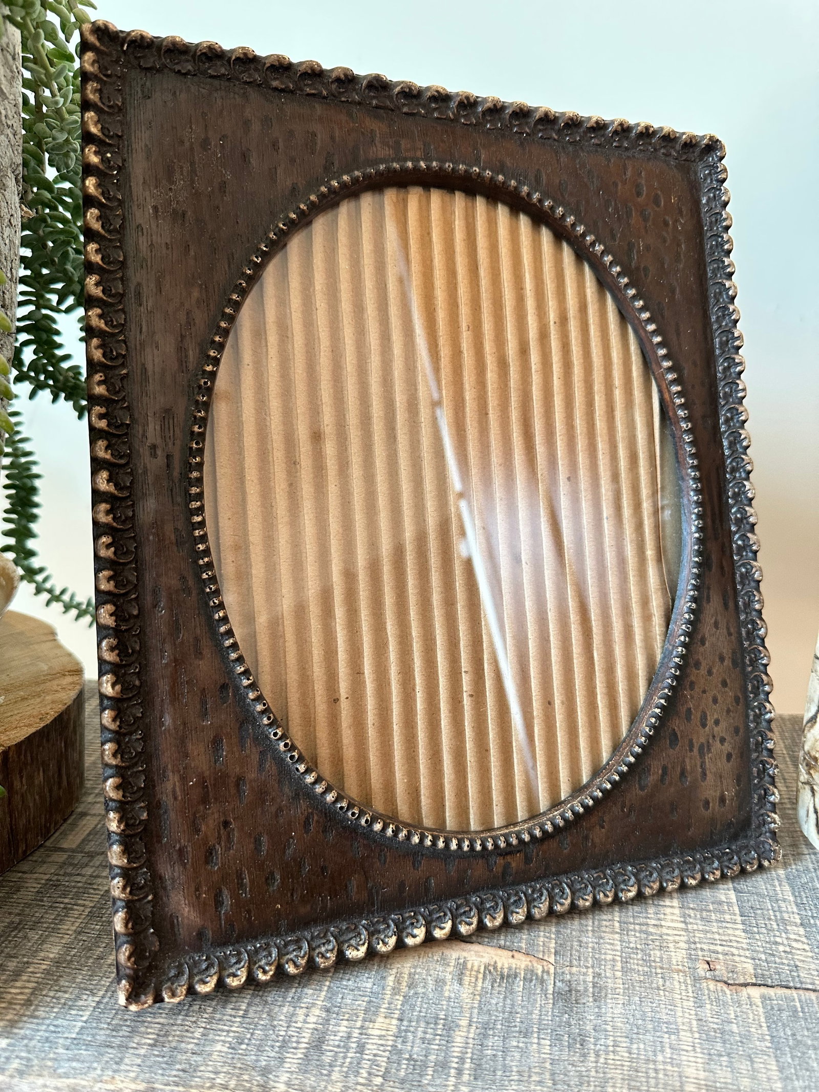 Late 20th Century African Safari Style Oval Tabletop Picture Frame - 8