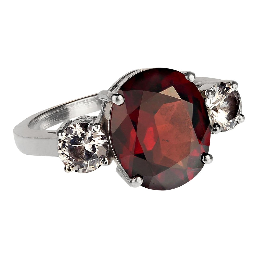 Classic Three Stone Ring of Garnet and White Sapphires Size 8: This is part of Chairish's Fine Jewelry assortment. Elegant Three-Stone Garnet and White Sapphire Ring in Sterling Silver Discover the perfect blend of elegance and versatility with this classic