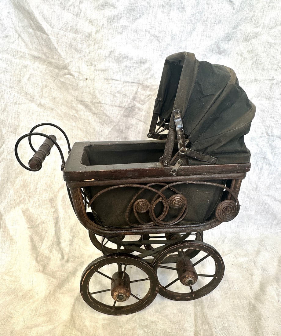 Vintage Victorian Doll Carriage - 5