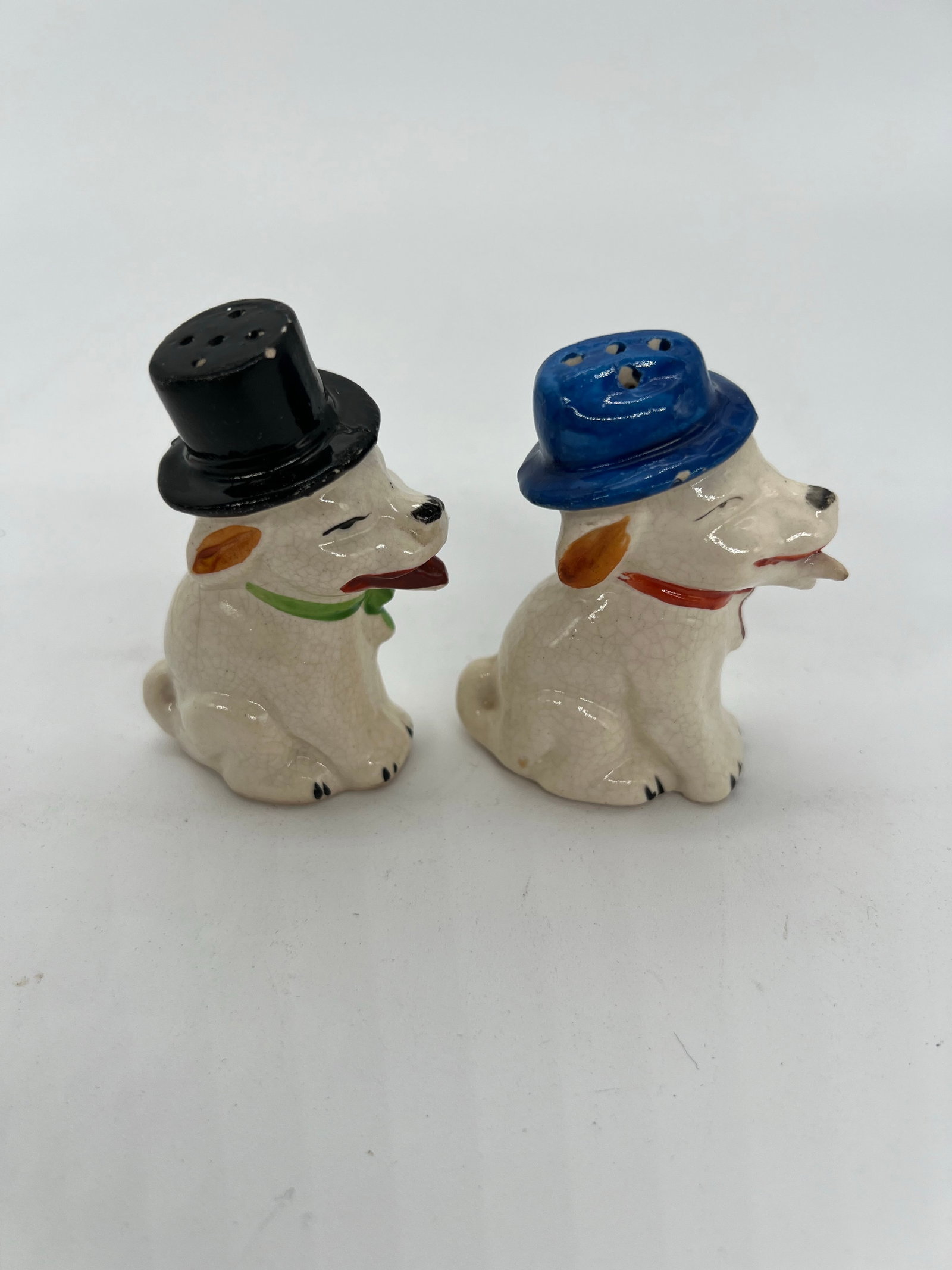 Antique Comic Dogs Salt & Pepper Shakers - 4