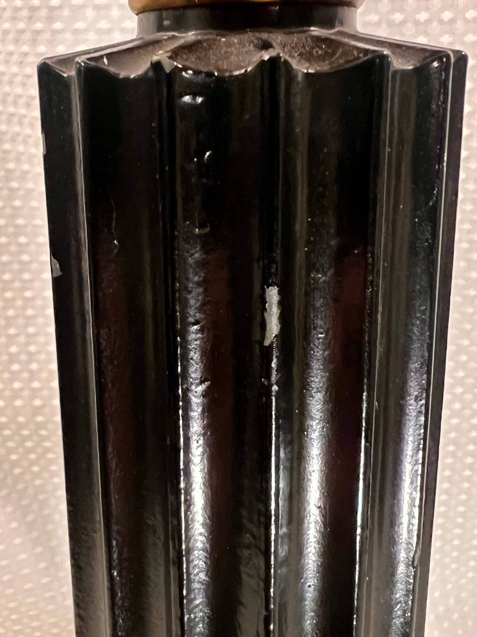 Mid-Century Hollywood Regency Patinated Bronze Neoclassical Fluted Column Table Lamp - 6