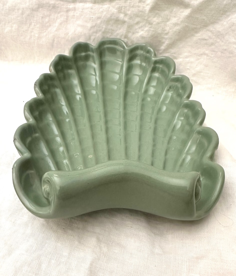 Vintage Abingdon Shell Dish W/Matching Candle Holders-A Set - 7