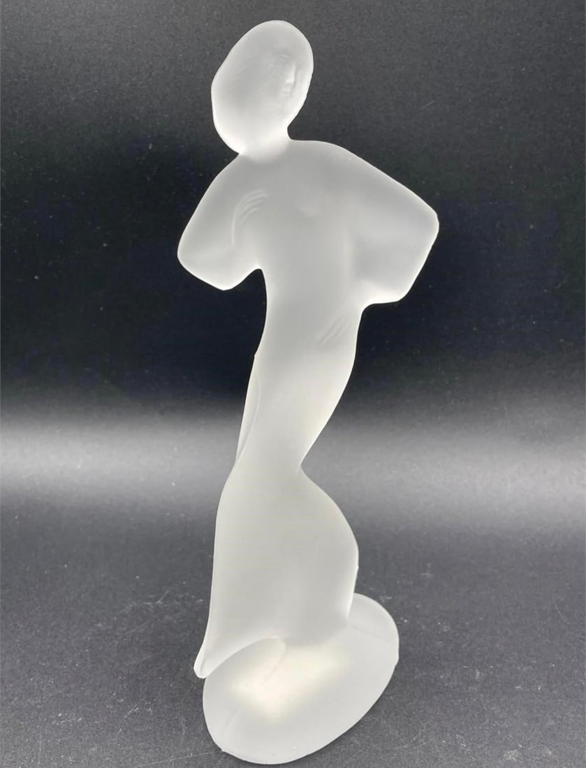 1930s Frosted Art Deco Dancing Lady Figurine - 2