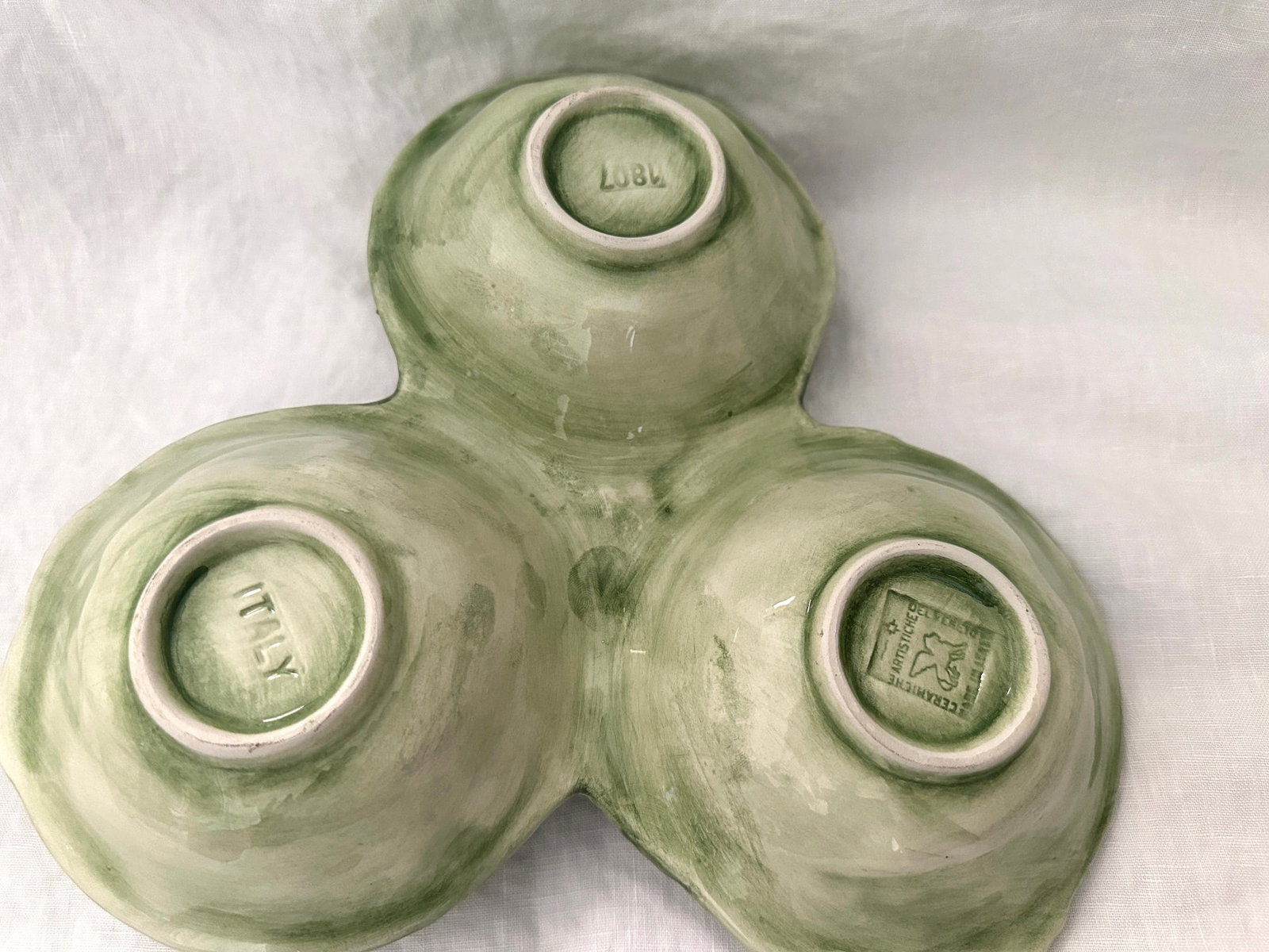 Green Grape Leaf Divided Dish - 6