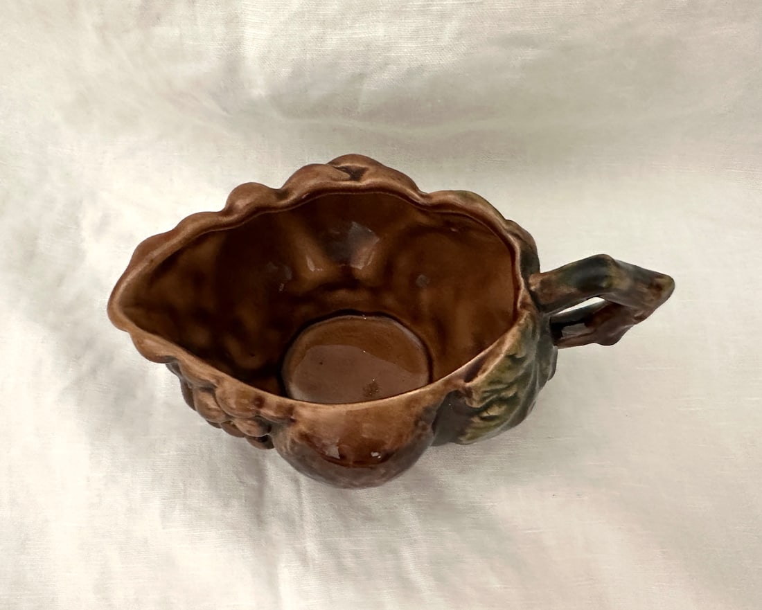 Inarco Brown Majolica Creamer - 3