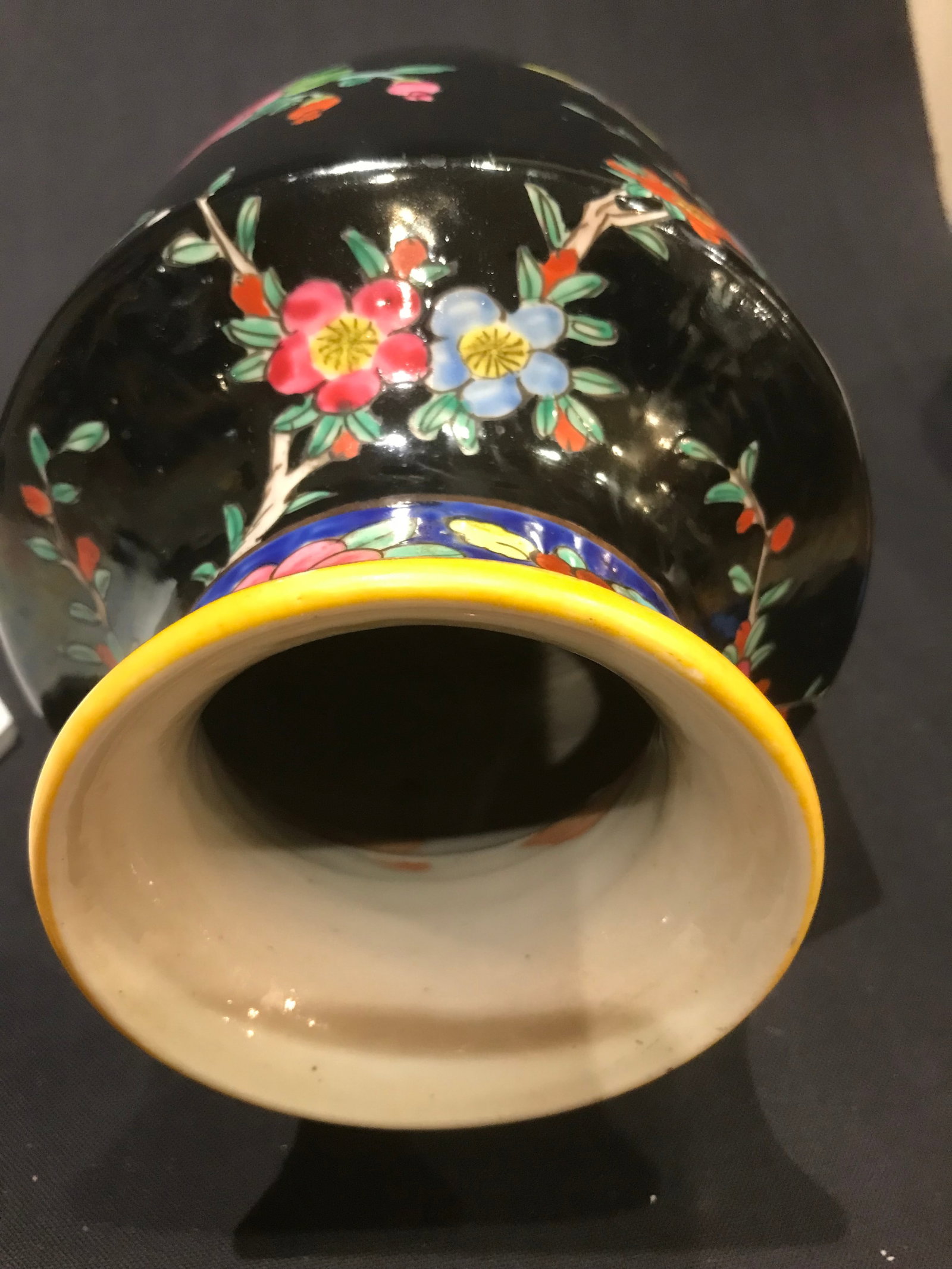 Vintage Large Chinoiserie Asian Vase Famille Bird Flower Butterfly - 4