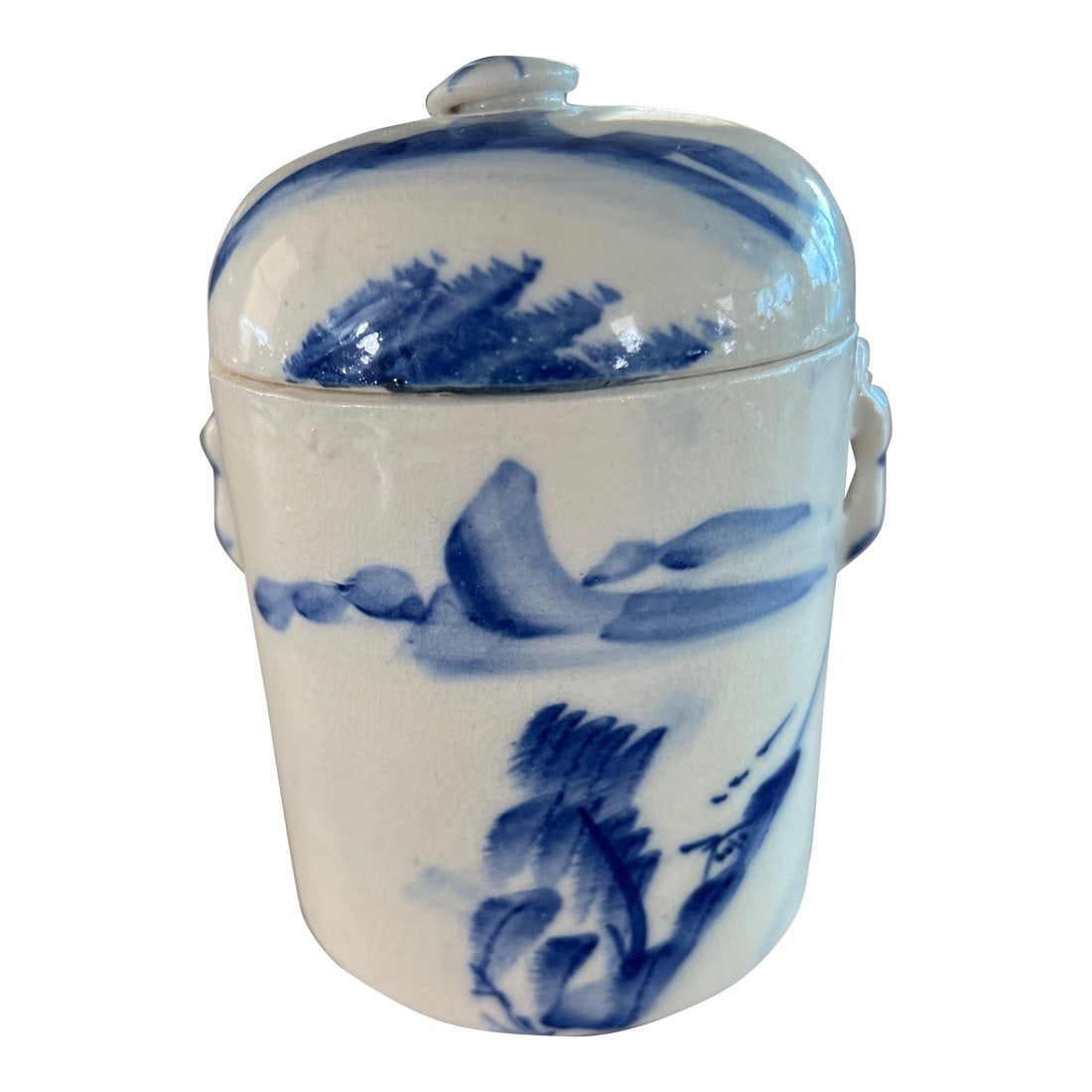 Chinoiserie Blue & White Chinese Tea Caddy: Vintage Chinese tea caddy or jar. Three footed jar with inner lid and chinese scene handpainted on the outside. Applied button shaped handle on the lid and also applied handles on the sides. 