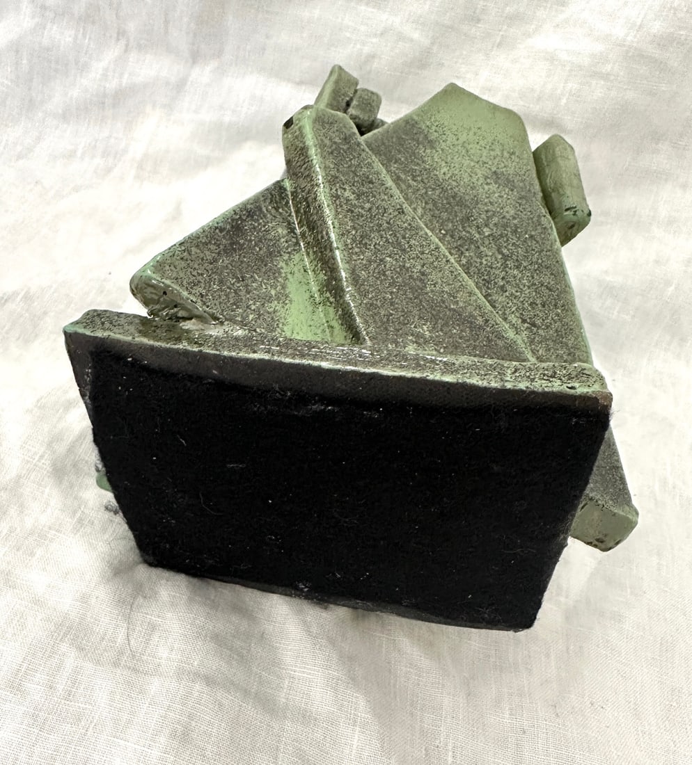 Geometric/Abstact Sculpture - 7