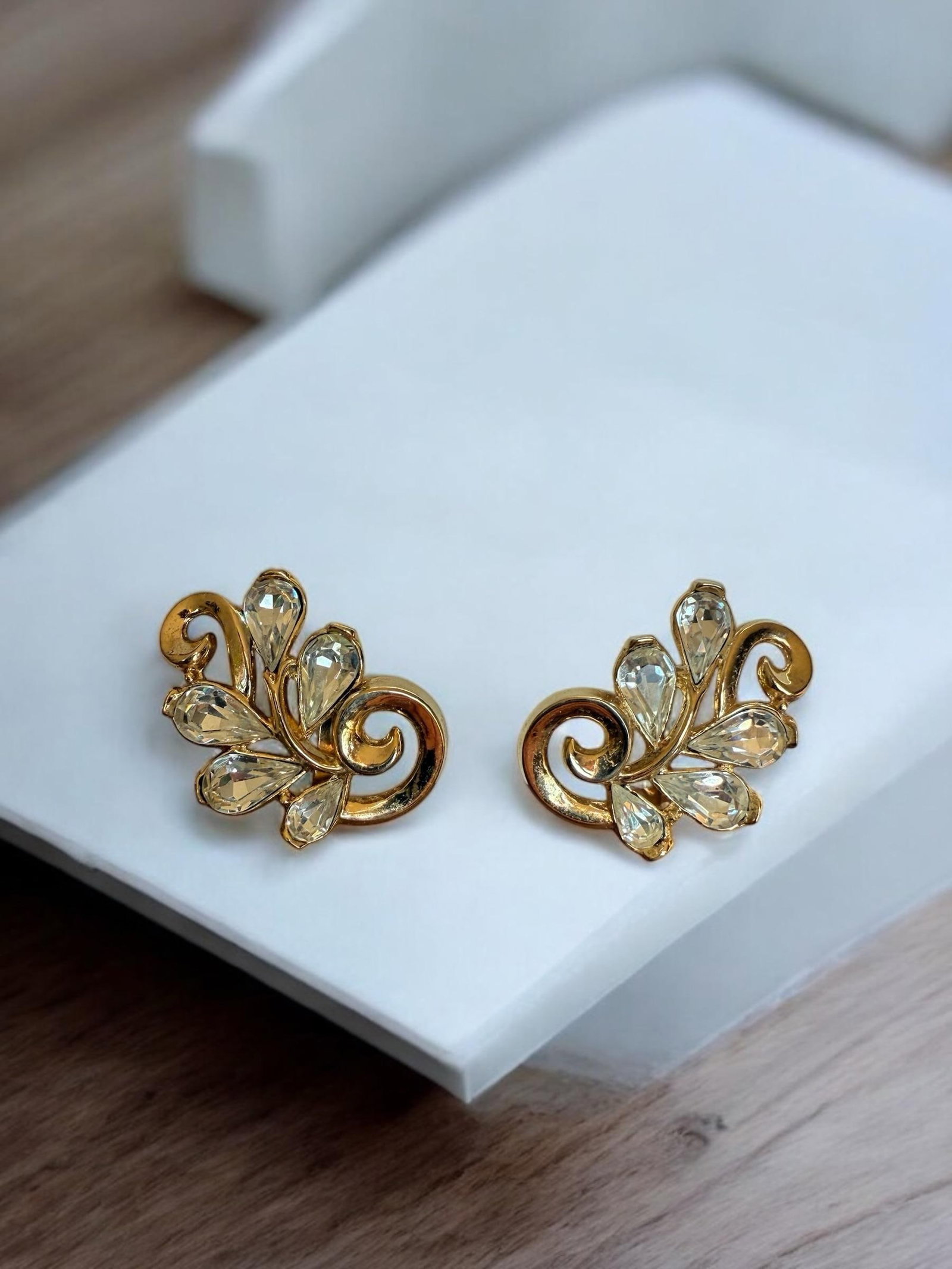 Mid 20th Century Vintage Trifari Gold Rhinestone Clip on Earrings, A Pair - 3
