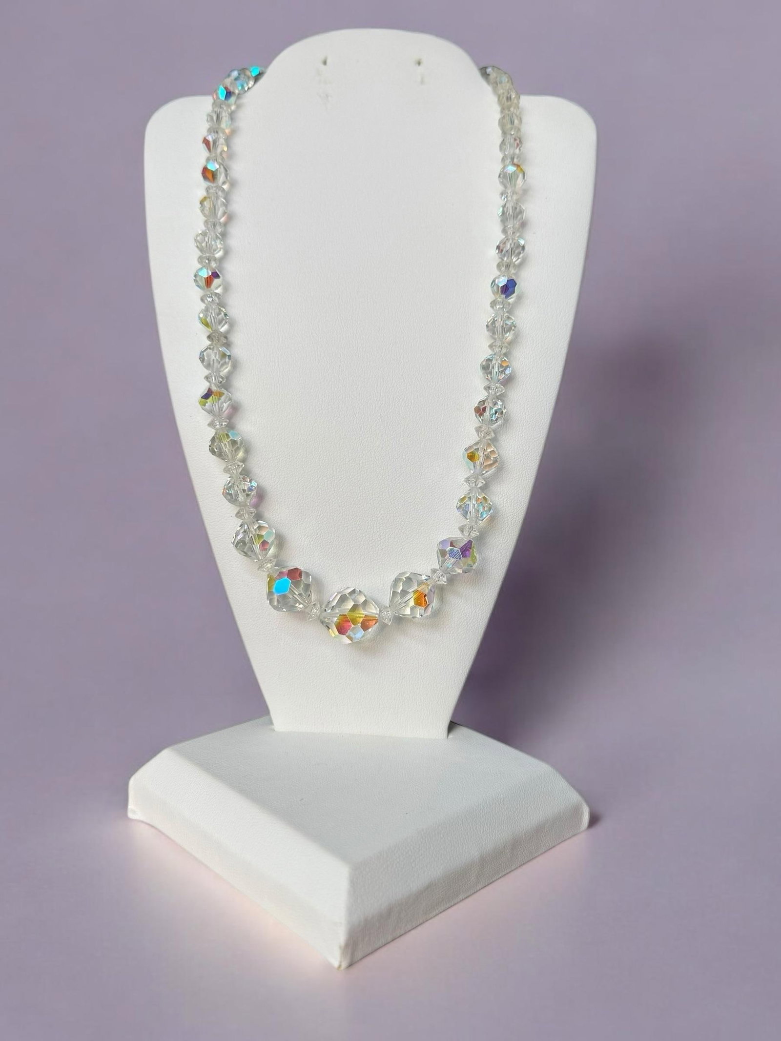 Mid 20th Century Vintage Aurora Borealis Graduated Beaded Necklace - 6