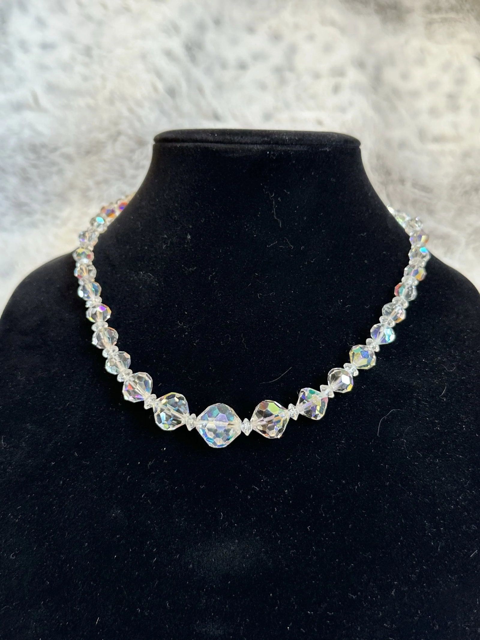 Mid 20th Century Vintage Aurora Borealis Graduated Beaded Necklace - 8