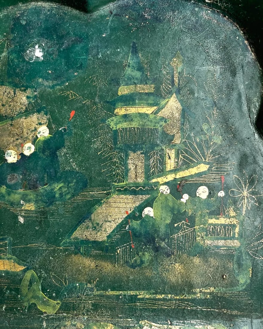 19th Century English Victorian Papier Mache Inlay & Gold Leaf Dust Pan - 2