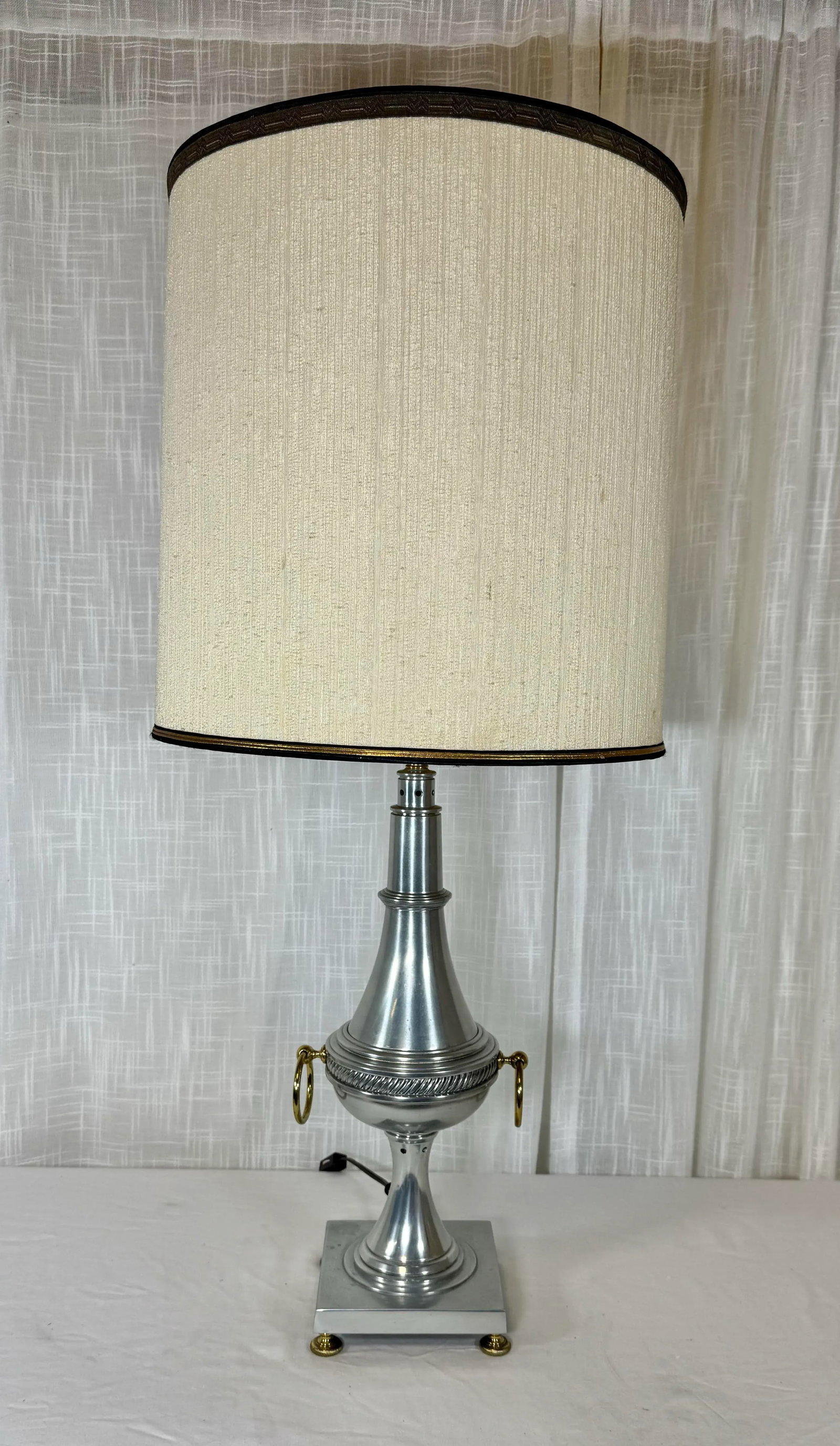 Vintage Regency Neoclassical Urn Shape Torchiere Table Lamp - 9