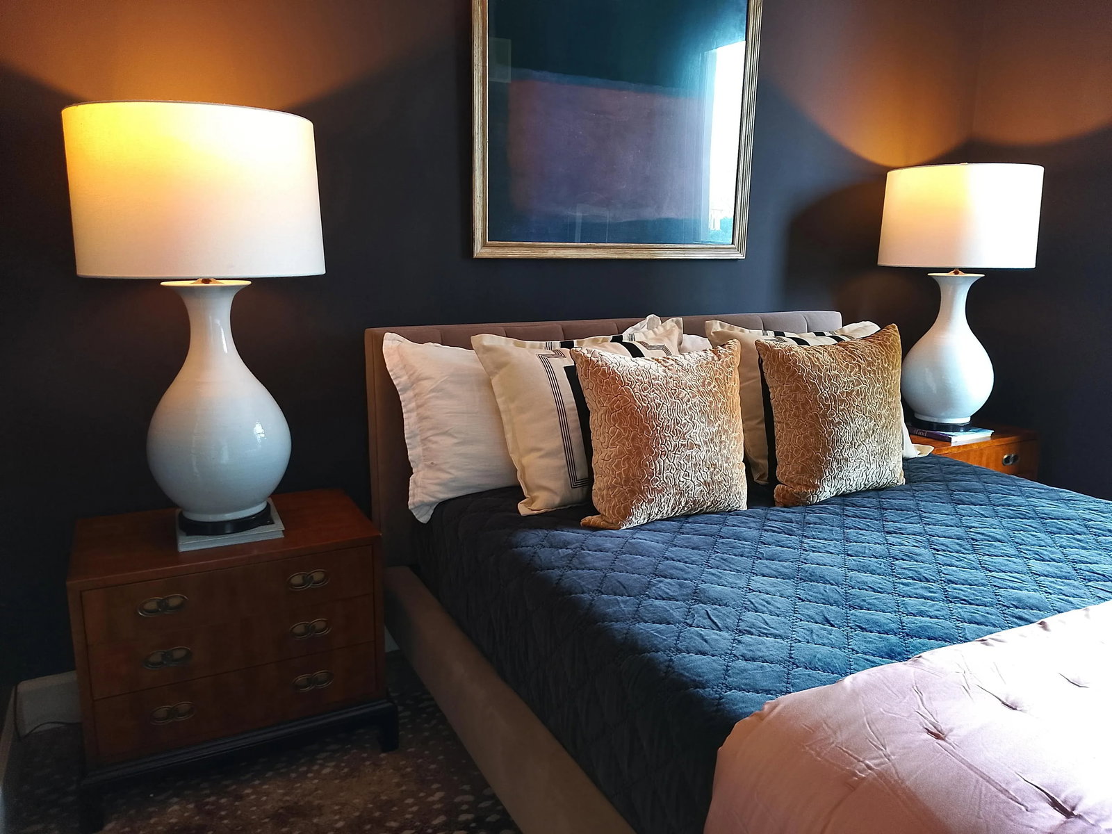 Antique Chinese Teardrop Vessels Mounted as Lamps With Oil Rubbed Bronze Hardware - a Pair - 9